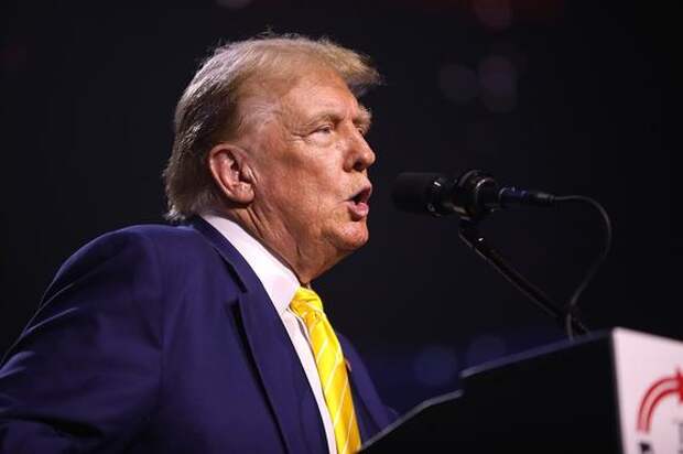 Трамп обратился к странам, нуждающимся в поставках нефти через Ормузский пролив