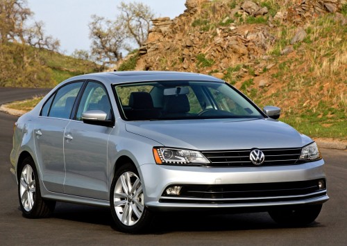 Volkswagen-Jetta_2015_1600x1200_wallpaper_06
