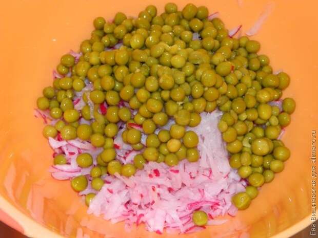 салат с картофелем и редисом салат с картофелем и редисом
