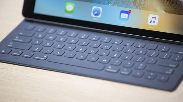 ipadprokeyboard-1