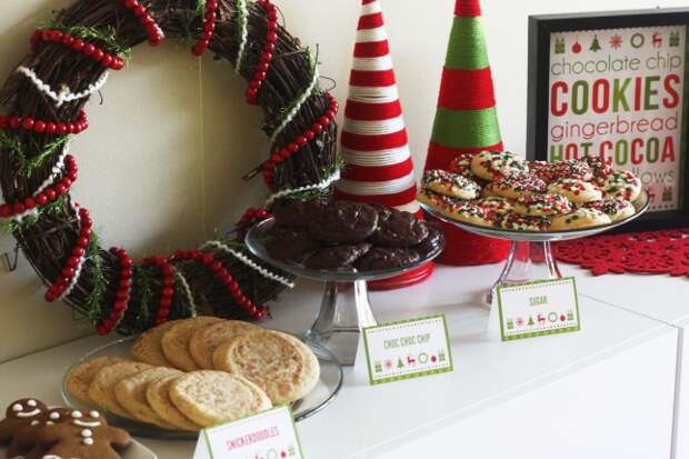christmas-party-decorations-free-printables-throw-your-own-cookies-amp-cocoa-christmas-party-24642