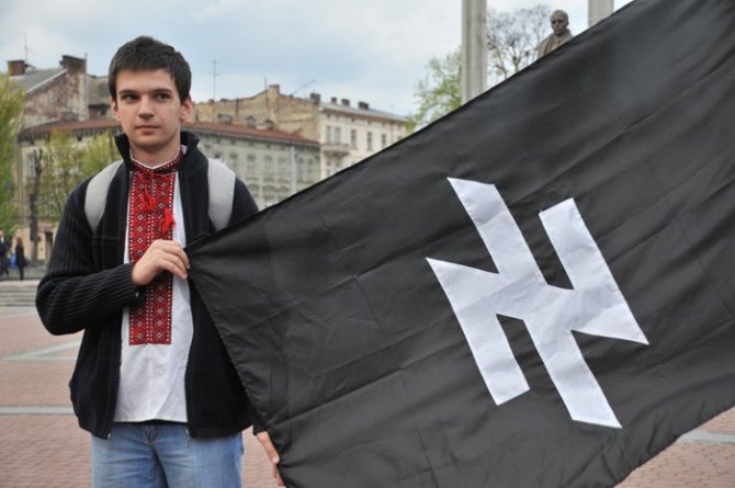 Вы не поверите: В Киеве разглядели фашистов Вы не поверите: В Киеве разглядели фашистов