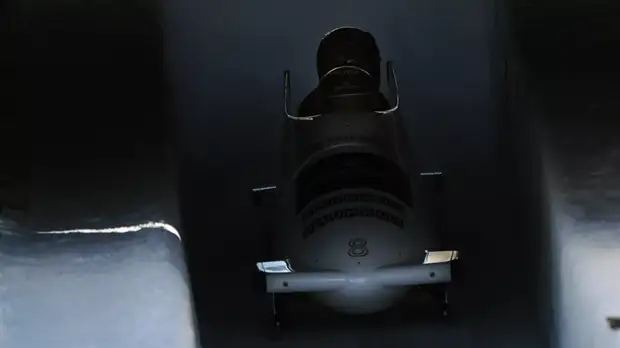 Соревнования по бобслею среди одиночниц включены в программу КМ