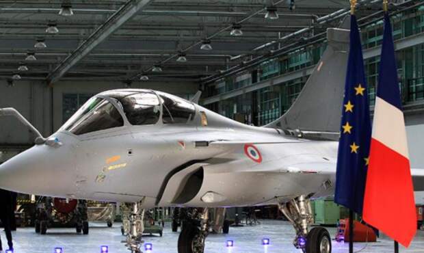 Макрону прилетела «ответка» от шейхов. За Павла Дурова