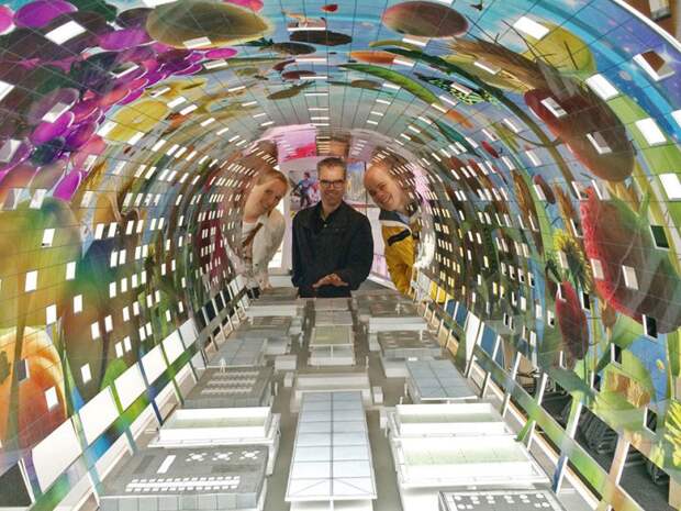 фреска на потолке крытого рынка Markthal Rotterdam в Роттердаме Нидерланды (13)
