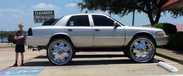 Жёсткие и позитивные автоприколы (39 фото) Жёсткие и позитивные автоприколы (39 фото)