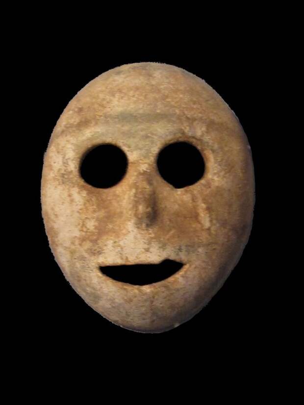 Древнейшая из известных маска из когда-либо обнаруженных - предположительно ей 9000 лет интересно, история, факты, фото