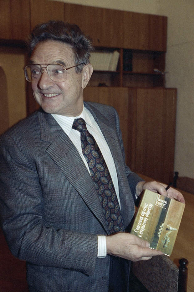 Про доллары и людей: Почему не стоит верить тем, кто объясняет обвал рубля падением цены нефти Про доллары и людей: Почему не стоит верить тем, кто объясняет обвал рубля падением цены нефти