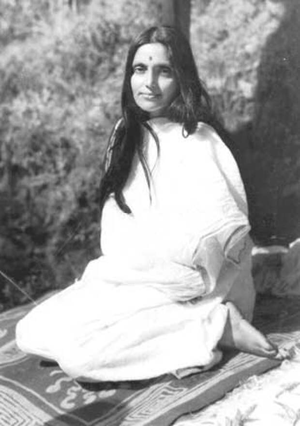 Святая Анандамайи Ма (Anandamayi Ma) фото