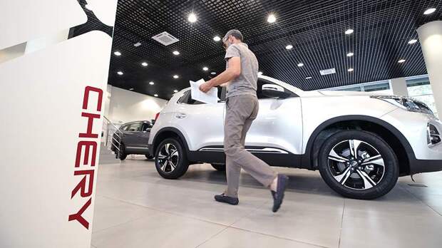 Цены на популярные китайские авто в мае снизились почти на 10%