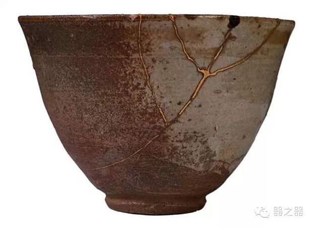 Kintsugi — «искусство золотого шва»