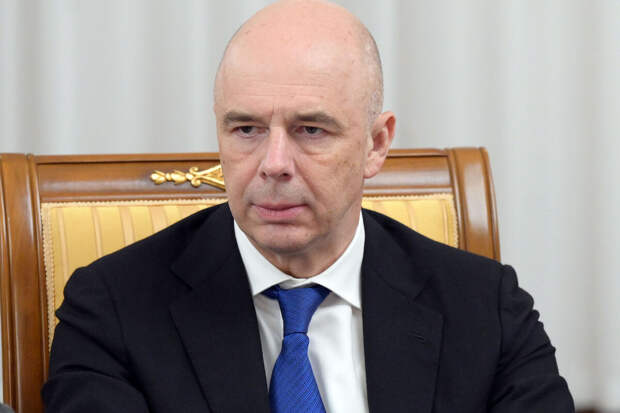 Силуанов: кабмин хочет сделать бюджет РФ менее зависимым от цен на нефть