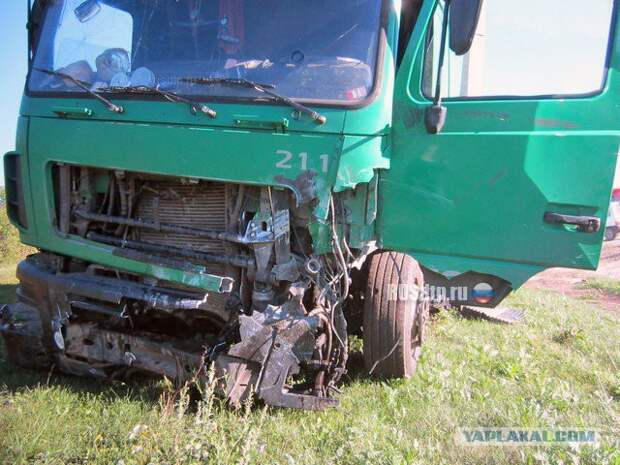 Подборка крупных ДТП с погибшими за лето 2015 года