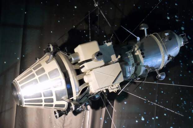 60 лет назад СССР отправил в космос первый искусственный спутник Луны