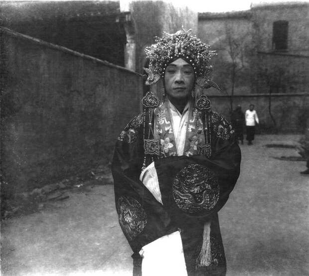Шанхай 1930-х годов в серии черно-белых фотографий