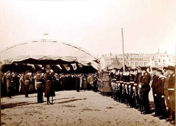 03. Курсанты поют здравицу императору 03. Курсанты поют здравицу императору