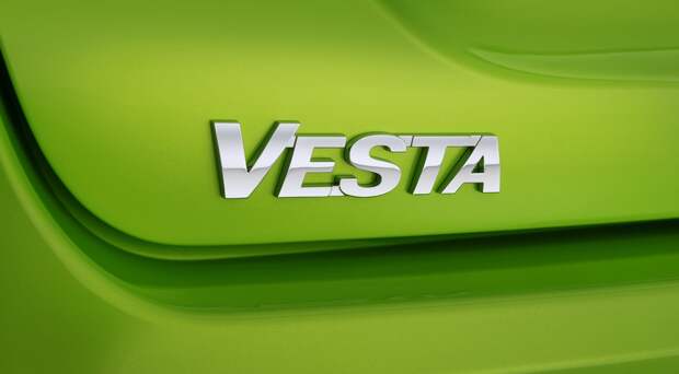 lada_vesta_lime_exterior_014_01.jpg