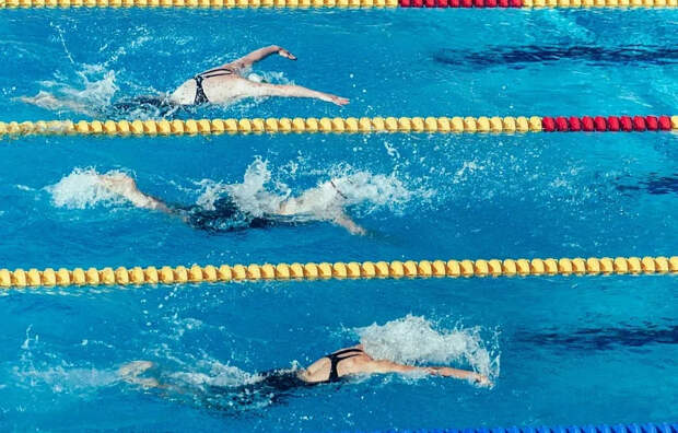 Юных жителей Тульской области в 2026 году могут возить на тренировки бесплатно