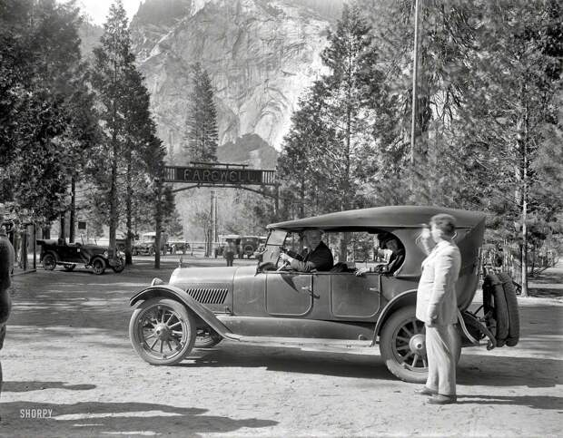 У въезда на территорию национального парка (1920 год) авто, олдтаймер, ретро фотографии, старинные автомобили