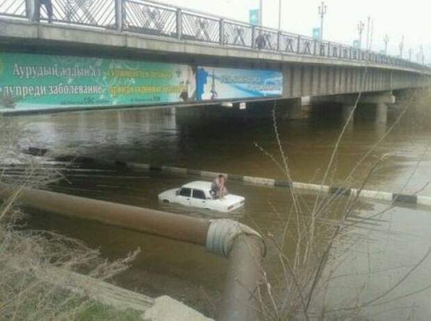 Подборка курьёзных аварий аварии, авто, дтп, курьезы, приколы