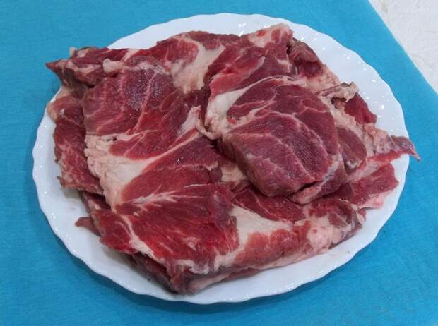 Запеченная свинина с вешенками. Рецепт с фото Вкусное блюдо из свинины для повседневного и праздничного меню