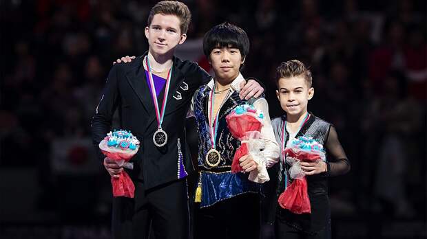 Японец Сато неожиданно победил двух лучших русских юниоров в финале Гран-при. У нас 2 медали