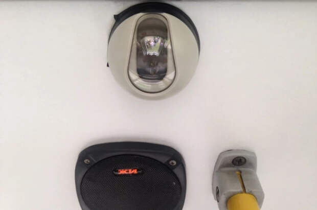 В казанской школе демонтируют муляжи камер в туалете