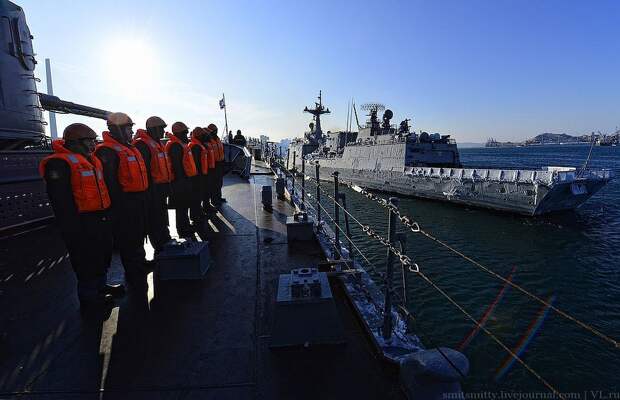 Корейский эсминец прибыл во Владивосток   владивосток, корея