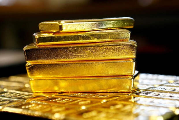 «Тихая гавань» остается актуальной: физические активы в золоте стремительно растут