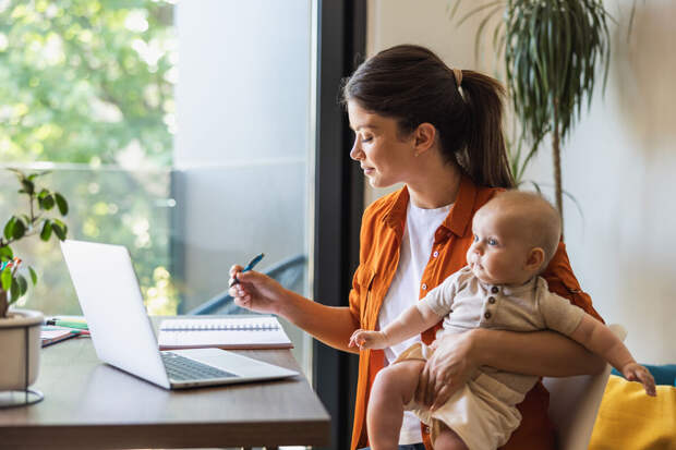 Эксперт Курбанова: готовиться к выходу на работу из декрета стоит за полгода