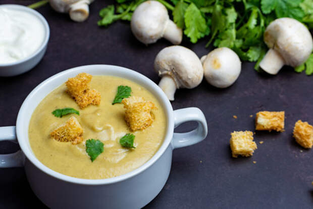 Овощной крем-суп с шампиньонами и сливками: шаг 9