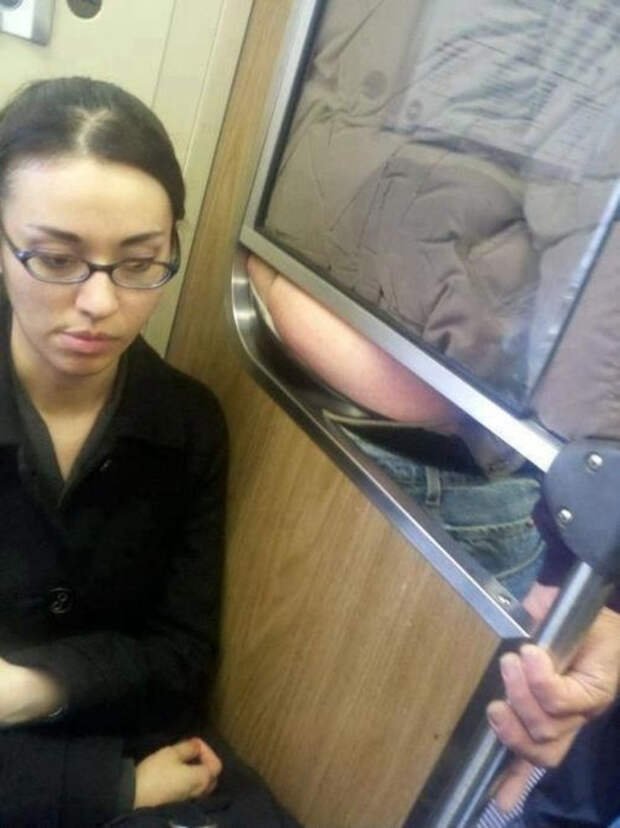 задница в автобусе