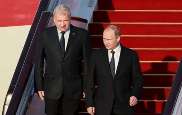 Путин: российско-китайские отношения интенсивно развиваются
