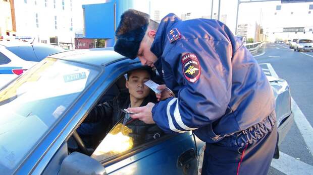За выезд на встречку могут и наказать / Фото: Агентство «Москва»