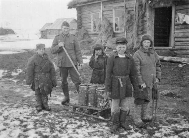14 летний пацан освободил родную деревню от фашистов война, победа
