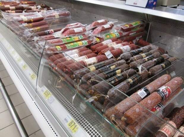 Последствия продуктовой блокады Крыма в Симферополе (17 фото)