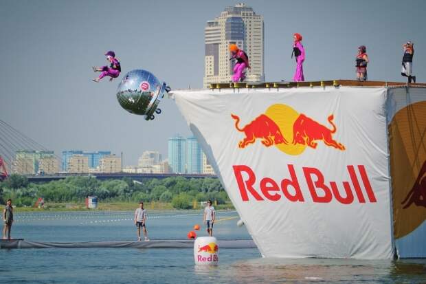 Как прошел Red Bull Flugtag 2015