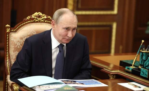 Путин считает Верховную раду легитимным местным органом власти