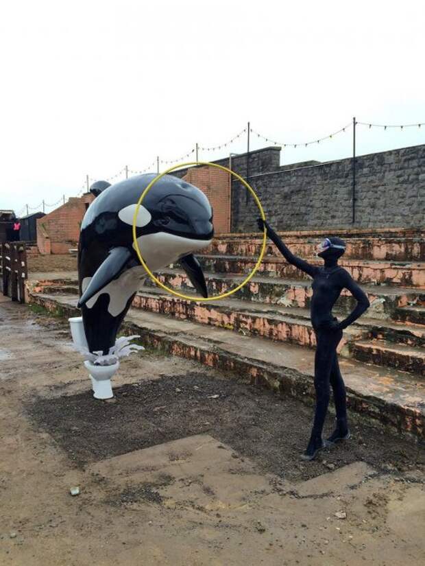 Добро пожаловать в Dismaland, самый мрачный парк аттракционов от Banksy (18 фото)