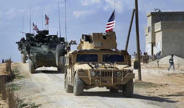 Войска США находятся на окраине сирийского города Манбийсирия