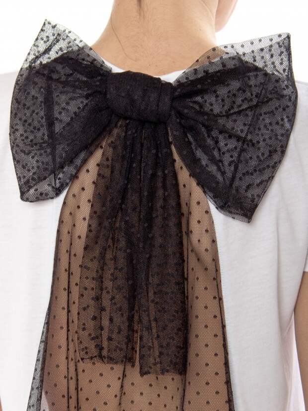 Благородные футболки Red Valentino
