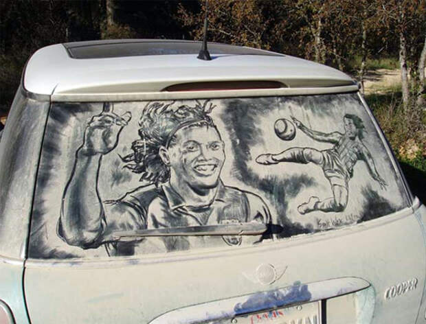 Рисунки на грязных машинах от Scott Wade