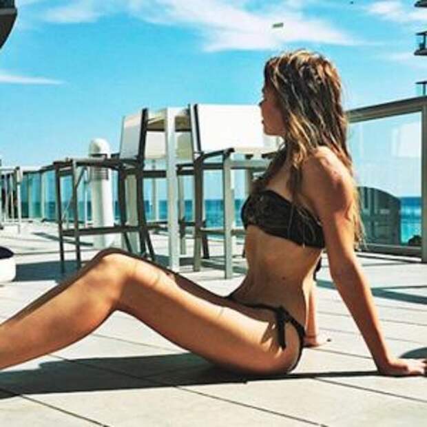 14-летняя дочка Брежневой поразила фигурой в бикини