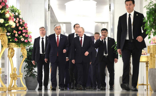 Помимо России саммит ШОС посетили лидеры восьми стран, входящих в организацию. Фото: Пресс-служба администрации Президента России
