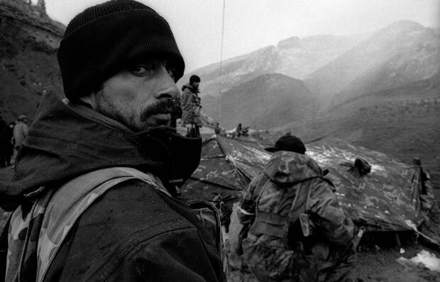 В ад и обратно: этот фотожурналист 30 лет на передовой