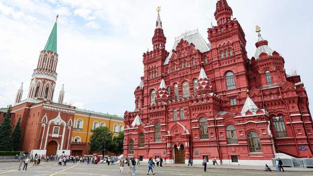 В ГИМ приступили к реставрации картин Генриха Семирадского