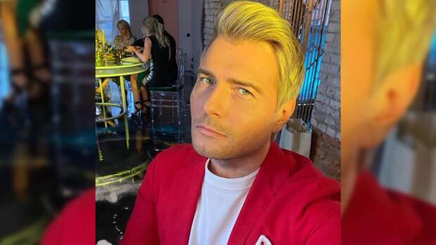 Мать Николая Баскова попала в больницу с коронавирусом