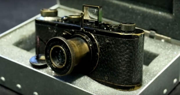 В Вене за 2,38 миллиона евро продан самый дорогой фотоаппарат в истории
