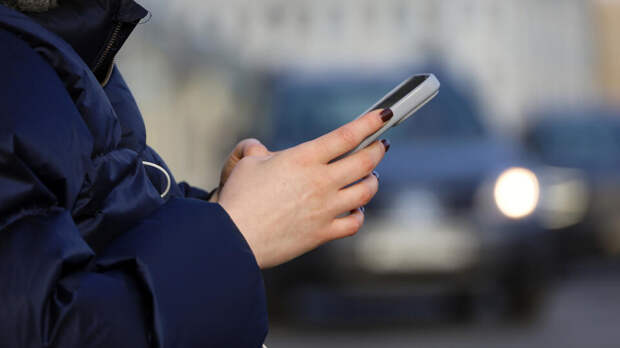 ВС счел незаконным лишение водителя прав из-за недоставленной вовремя СМС