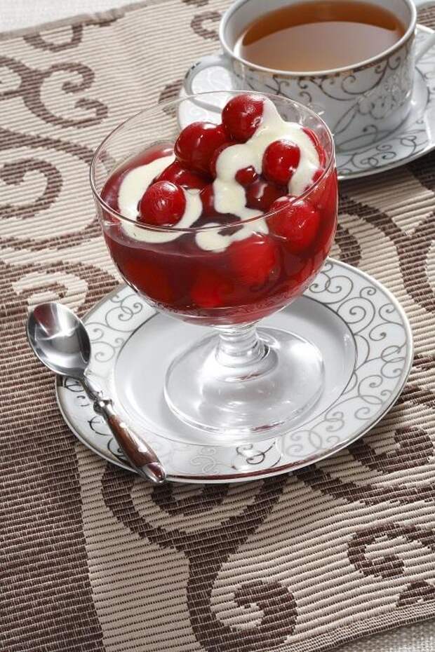 Ванильно-ягодный десерт